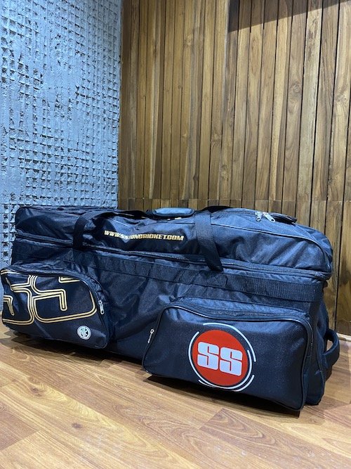 SS Cricket Premium Cricket Kit Bag - Full Size India | Ubuy