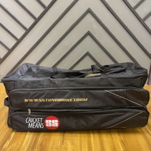 GM 808 DUFFLE BAG - CricketZoneUSA
