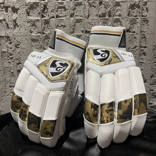 SG HP33 Batting gloves